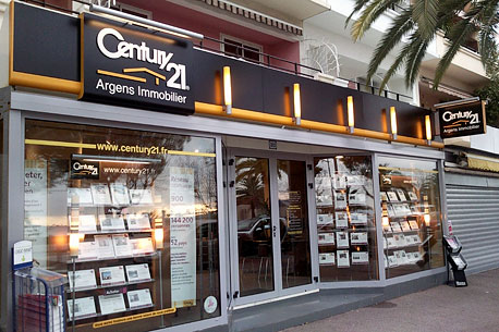 Agence immobili&egrave;re CENTURY 21 Argens Immobilier &agrave; FREJUS 83600