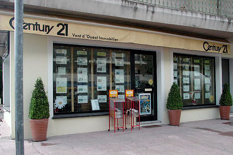 Agence immobili&egrave;re CENTURY 21 Vent d'Ouest Immobilier &agrave; MANDELIEU LA NAPOULE 06210